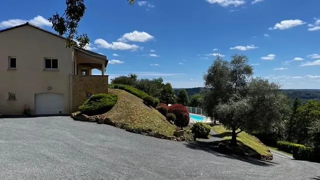 Dom wakacyjny Maison Belle Vue Et Piscine Cazoules