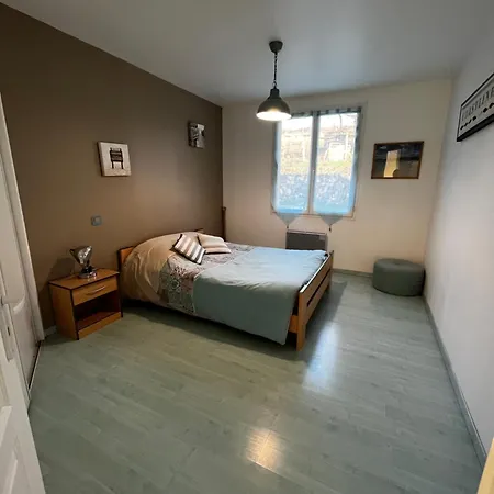 Maison Belle Vue Et Piscine Holiday home *