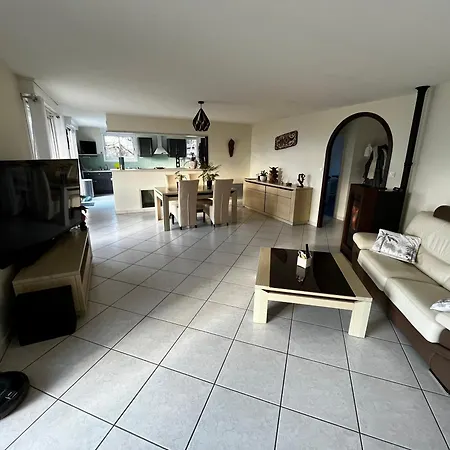 Maison Belle Vue Et Piscine Cazoules