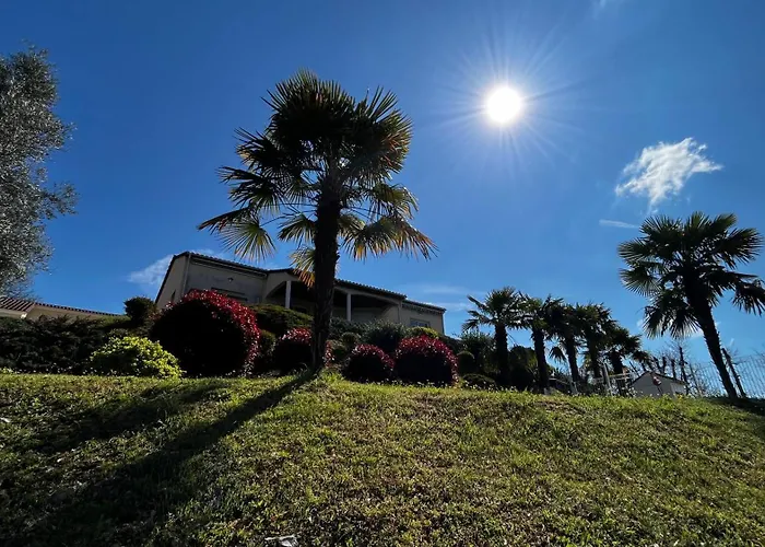 بيت للعطل Maison Belle Vue Et Piscine *