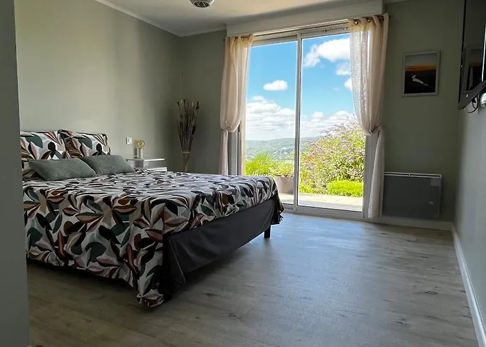 Maison Belle Vue Et Piscine *